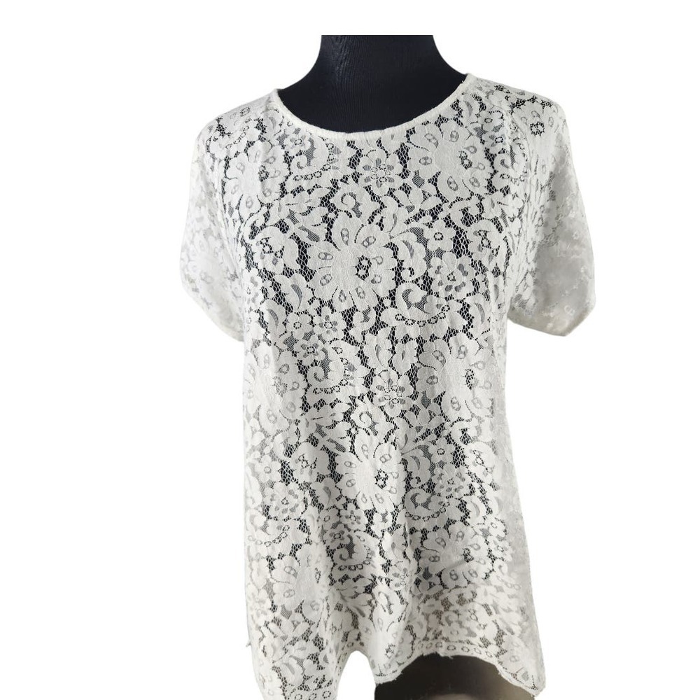 Madewell medium lace blossom tee, white floral, lace front, Solid back festival